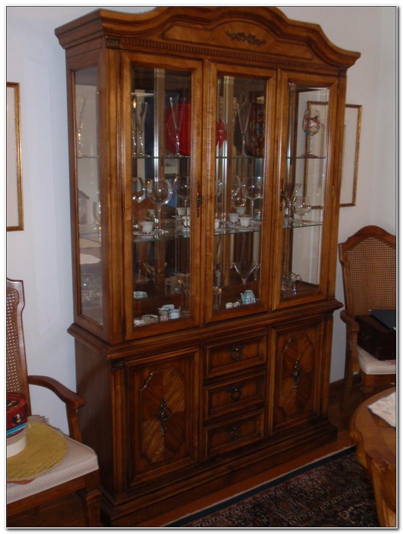 Stanley Furniture Antique China Cabinet Cabinet Home Design